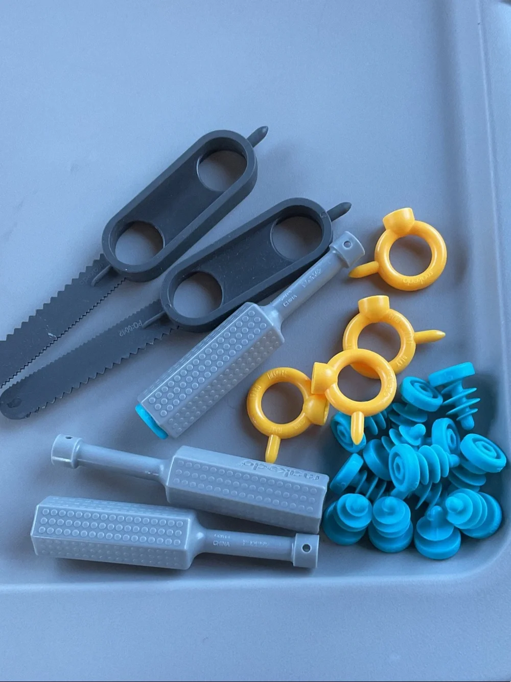 Makedo creative construction kit